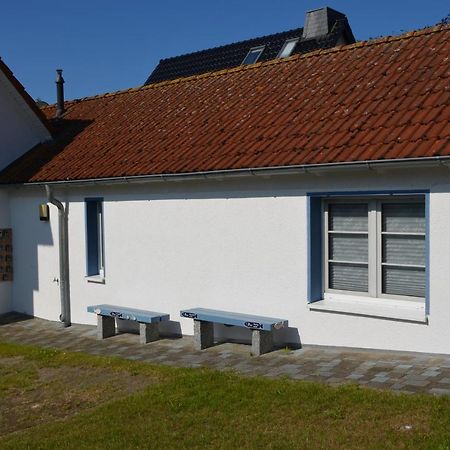De Schwitzbamb Leilighet Thiessow Eksteriør bilde